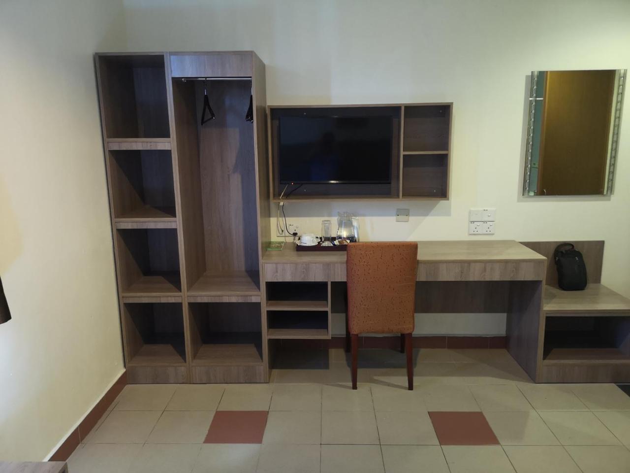 Hotel Ambassador 1 Labuan Luaran gambar